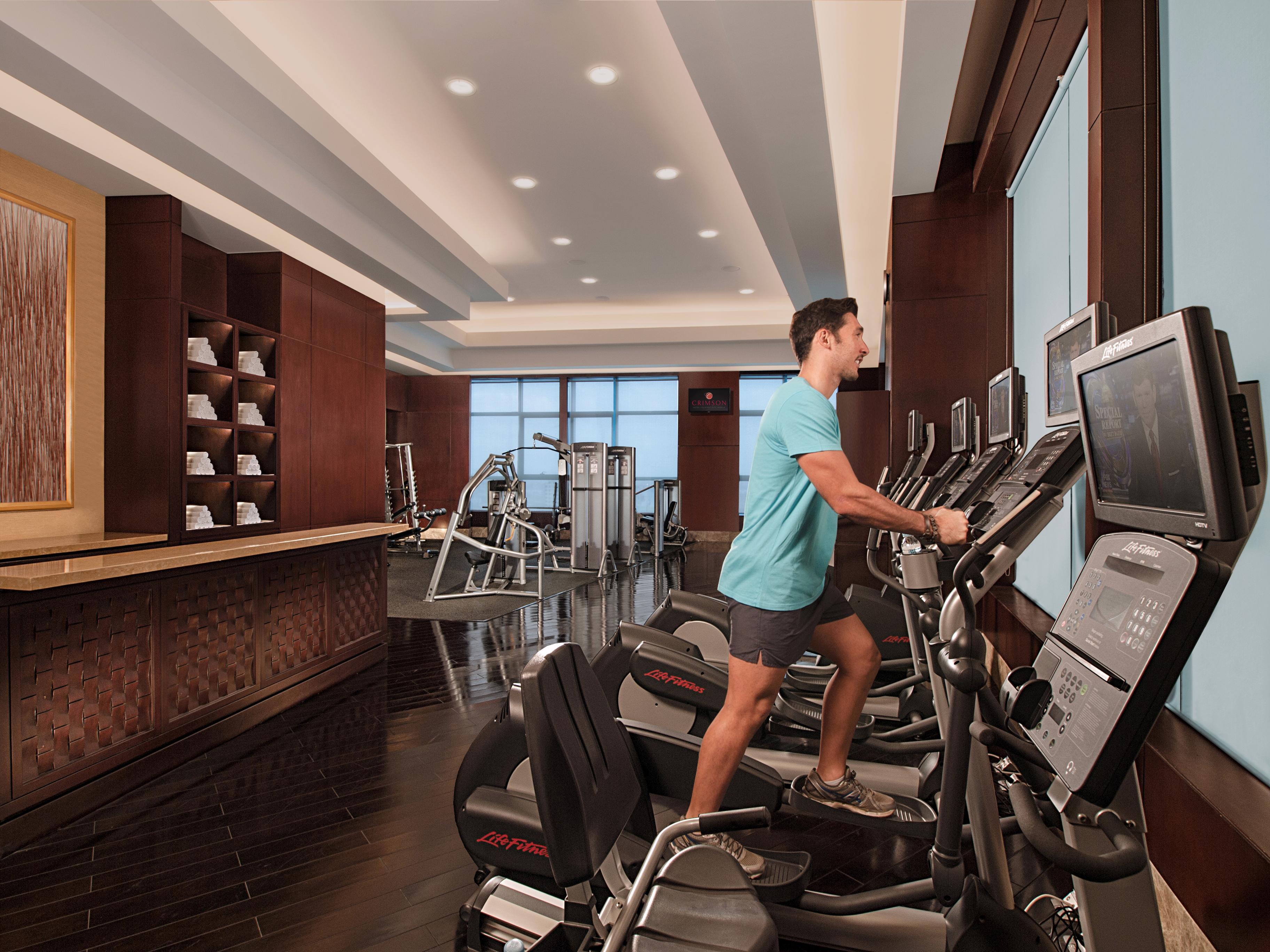 Crimson Hotel Filinvest City, Manila Muntinlupa City Exteriér fotografie The Fitness Centre